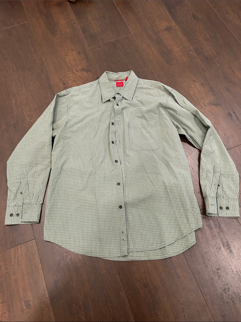Green button down long sleeve shirt